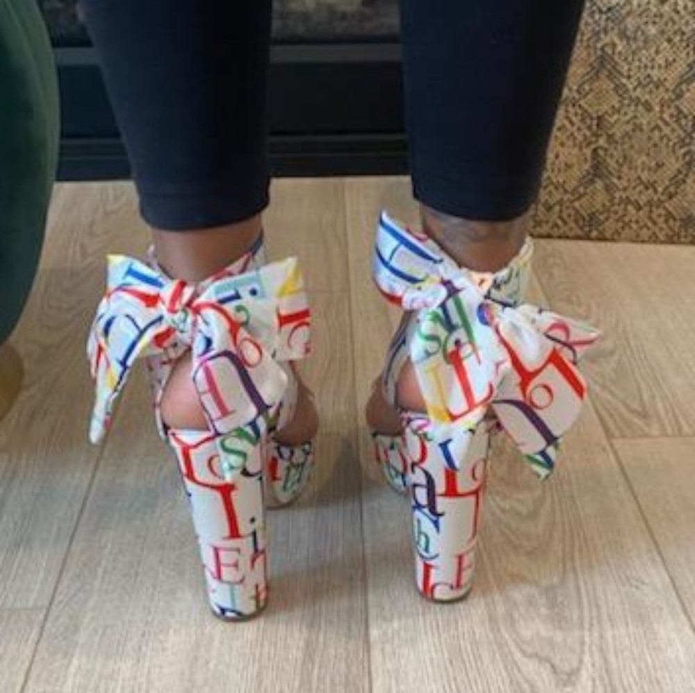 Open toe heels - Picture 4 of 5